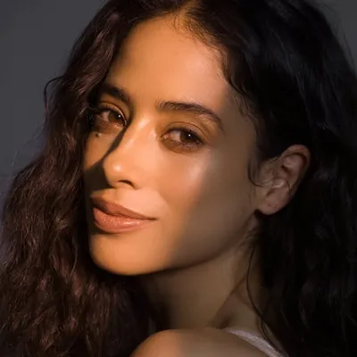 FATIMA MOLINA profile