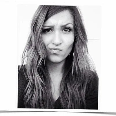 Sarah Grosjean profile