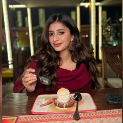 Mahnoor Waheed. profile