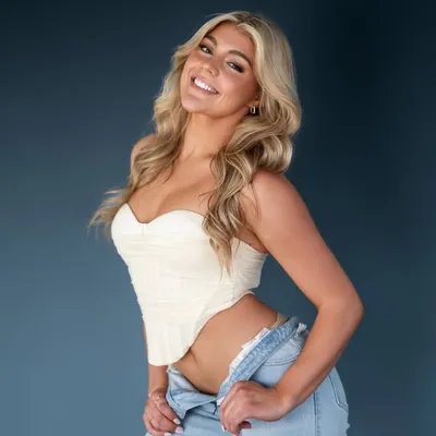 Alaina Johnston profile