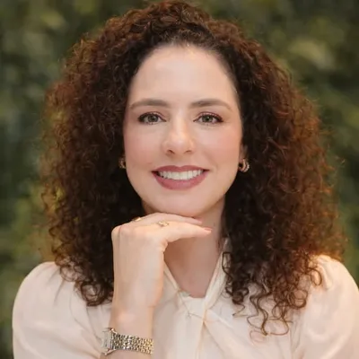 Larissa Cieslak profile