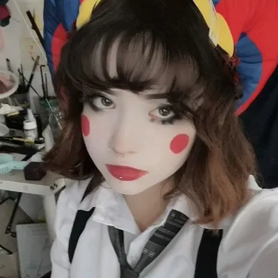 lalla 🦆 profile