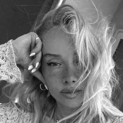 Hilal Sefkatli profile