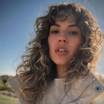 Mia Terán profile