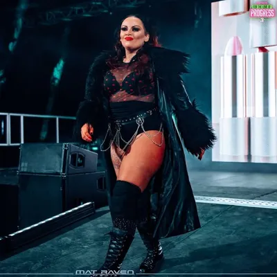 Lana Austin profile