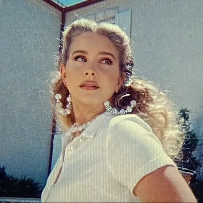 Lana Del Rey Fan Page profile
