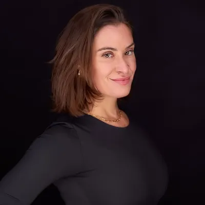 Abby Langer profile