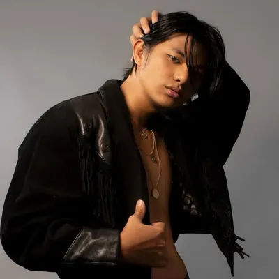 Lanz Joshua profile