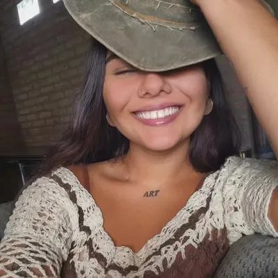 Larita profile