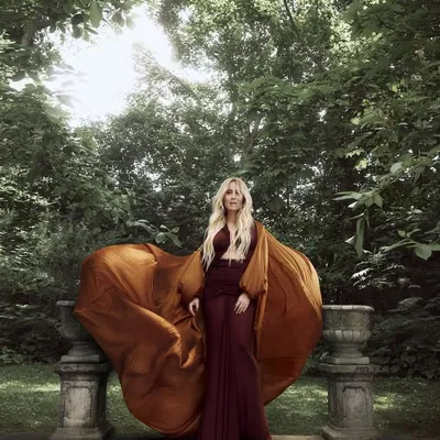 Lara FABIAN profile
