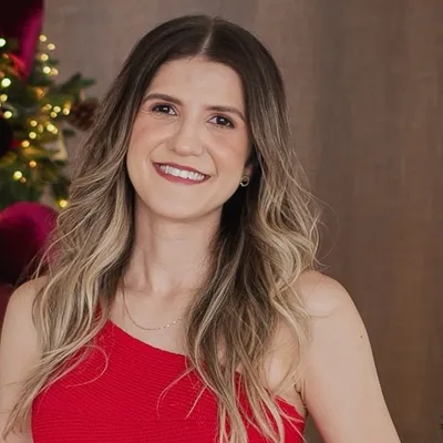 Elisa Nogueira profile