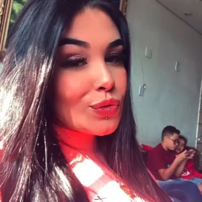 Larissa Lara profile