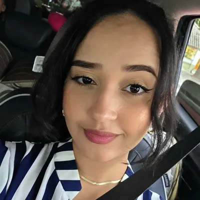 Larissa Borges profile