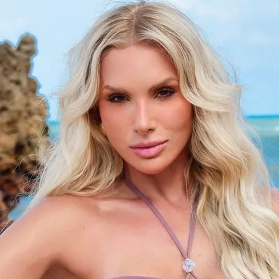 Larissa Zagel profile