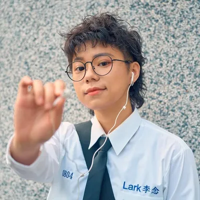 Lark 李念 profile