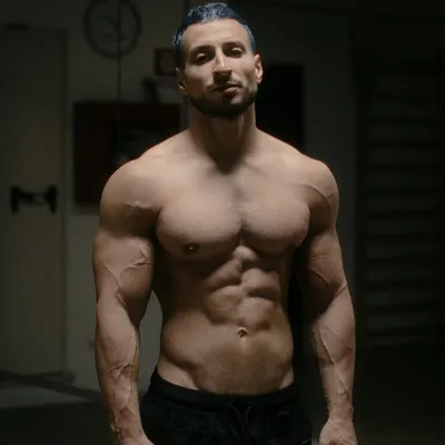 Andrea Larosa profile