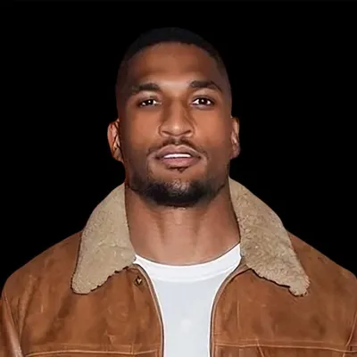 Larry English profile