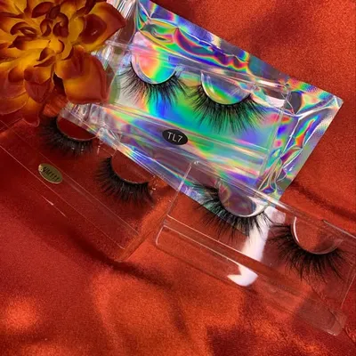 Lash trends profile