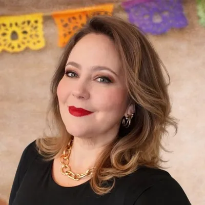 Laura Muller | Food & Lifestyle Hispanic Creator (Chicago) profile
