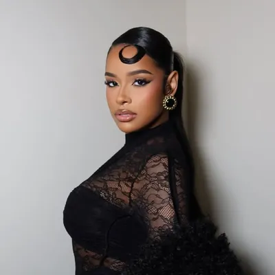 Taina W profile