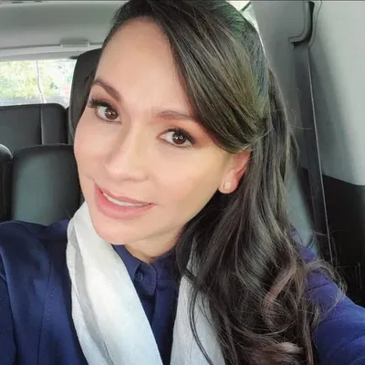 Laura Fernández profile