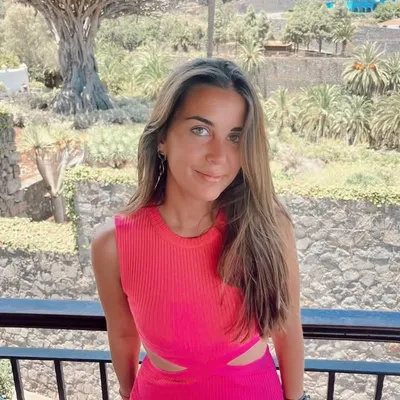 Laura Galvan profile