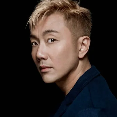 劉浩龍 profile