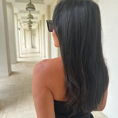 Laura Naim profile