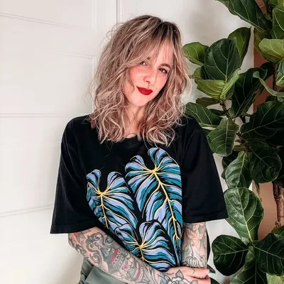 Laura | plants | home decor profile