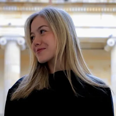 Laura Camila Vargas 🧿 profile