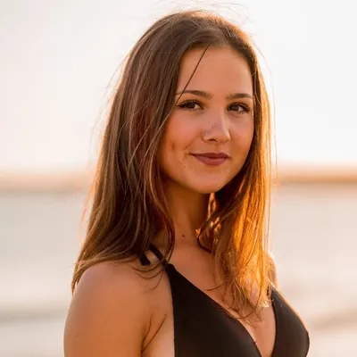 Laura Diana • Personal Trainer • Fitness profile