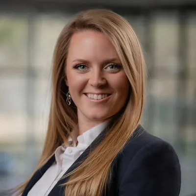 Laura Reynes profile
