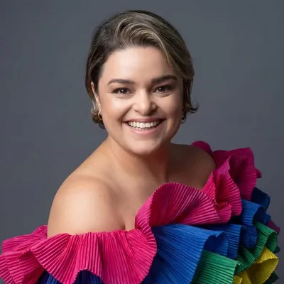 Laura Francisca profile