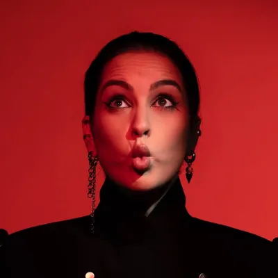 LAURA FONTOURA - marketing de conteúdo e marca pessoal profile