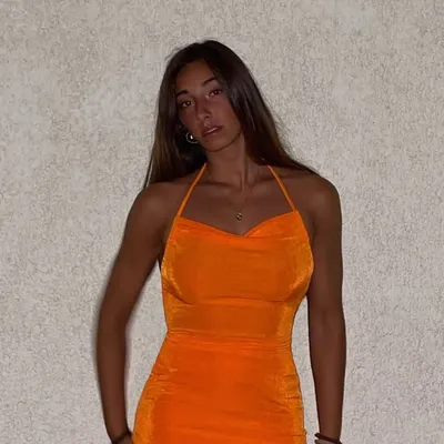 LAURA GAMELL profile