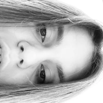 Laura profile
