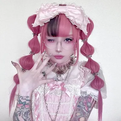 Laura Kirakira ✦ ラウラキラキラ profile