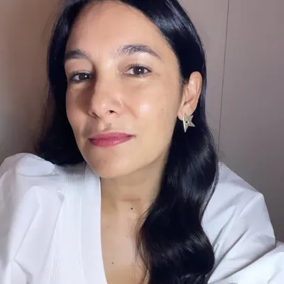 Laura Renieri profile