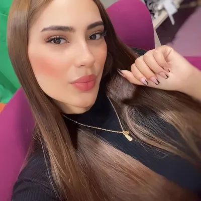 Laura Camila profile