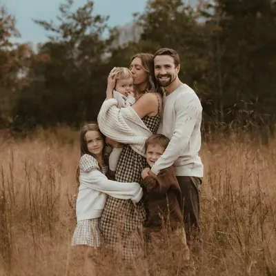 Lauren Ashleigh | Motherhood profile