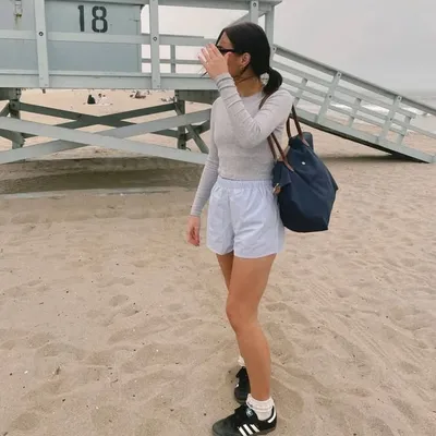 lauren profile