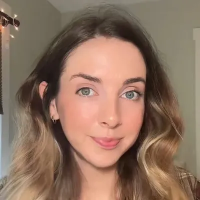 Lauren Bulloch profile