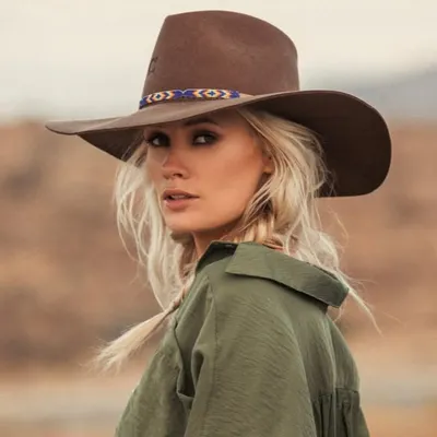 Lauren Bennett ๐ฌ๐ง๐บ๐ธ profile