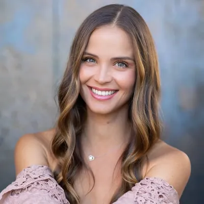 🌻Lauren Brant Hall🌻 profile