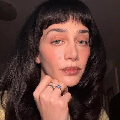 Lauren Sundstrom profile