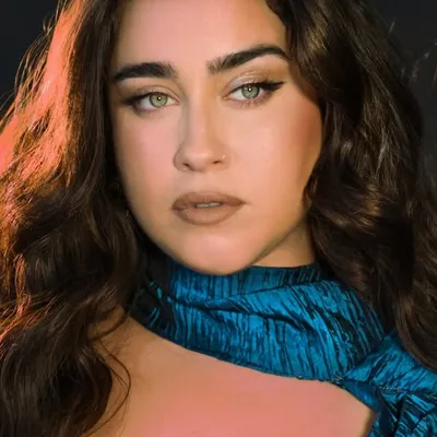 Lauren Jauregui profile