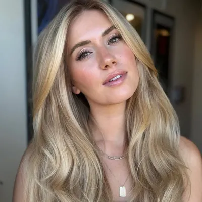 Lauren Burnham Luyendyk profile