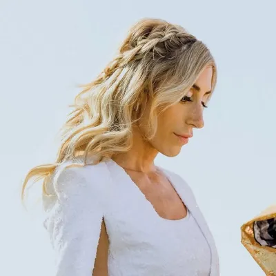 Lauren Rae Levy Vigneron profile