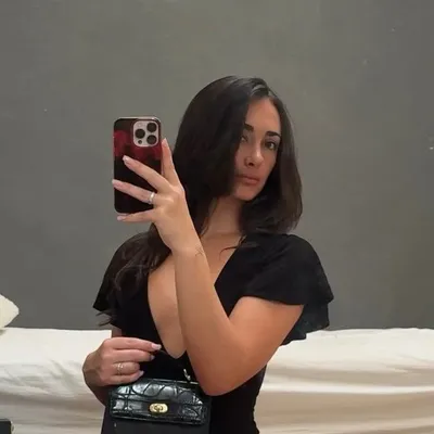 Lauren Vennero profile
