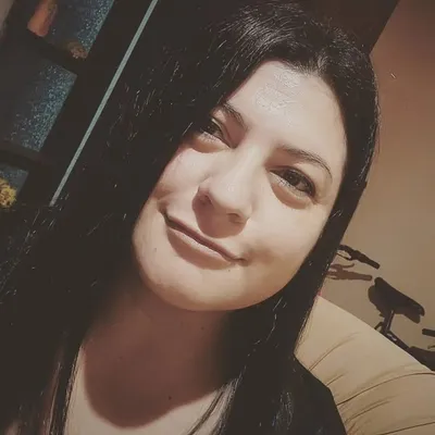 Laura profile